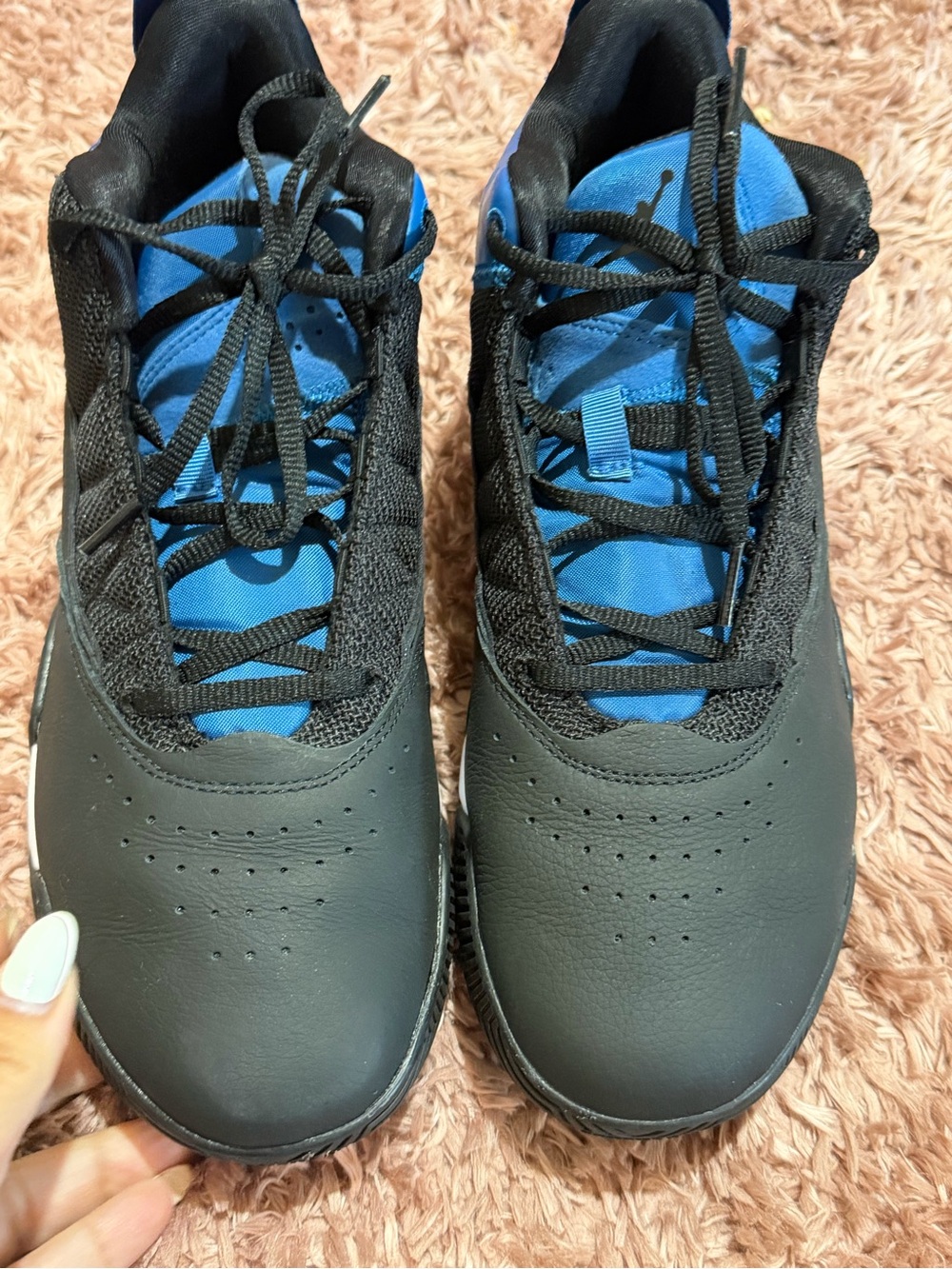 Jordan Men's Black and Royal Blue Stay loyal Sneakers - Picture 4 of 6